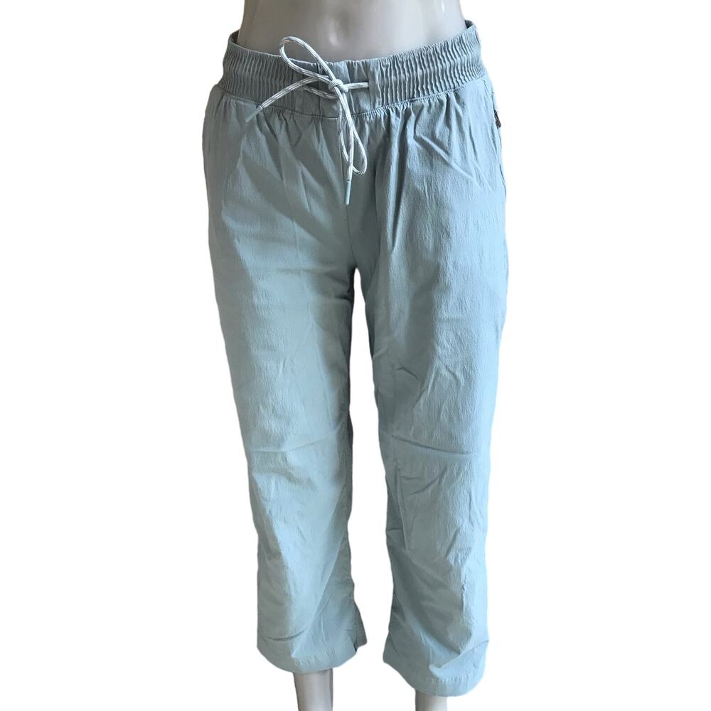 Athleta Trekkie Straight Crop Sea Foam Green Pull On Hiking Pants Women’s Size 4